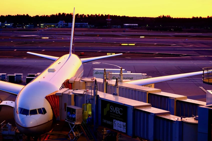 Airport and Cruises